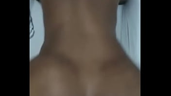 She gives the pussy willingly just so i keep banking with her