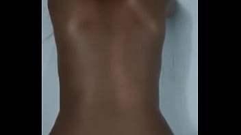 She gives the pussy willingly just so i keep banking with her