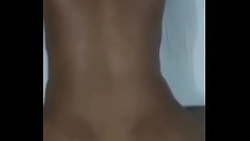 She gives the pussy willingly just so i keep banking with her