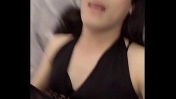 偽娘吃棒棒被插得很舒服 thumbnail