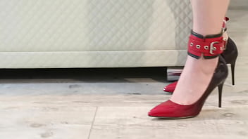 Foot bondages in highheels walking and foot play