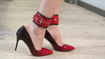 Foot bondages in highheels walking and foot play