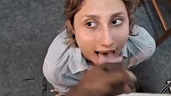 Sadira em a entrevista