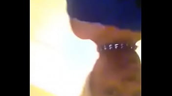 Duchess pulling her panties