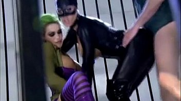 Katwoman music video tribute