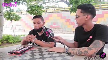 Sueña con ser gigolo pero no tiene la herramienta