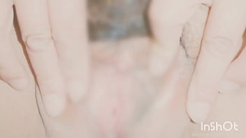 I masturbated my clitoris after peeing