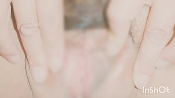 I masturbated my clitoris after peeing