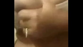 Pechos perfectos me sacan la leche