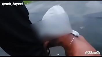 Pegação na quadra do fundão