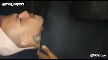 Pegação Na Quadra Do Fundão thumbnail