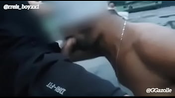 Pegação na quadra do fundão