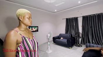 I told my house help to lay my bed when my wife was out for vacation then i followed her to the room to fuck her big waist