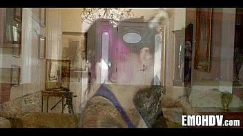 Emo babe with tats gets some dick 333