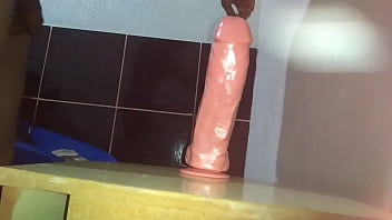 Esguicho Com Dildo Xxl thumbnail