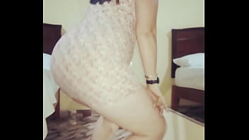 Hermosa madurita y blanquita piel suave