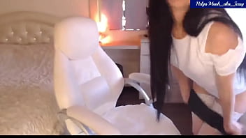 Little titty brunette helga muah sweet pussy vibin'