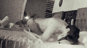 Cachando de misionero en el hotel sin ediciones sin filtros