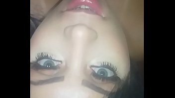 Rainha da garganta profunda