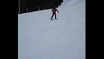 I’m having a blast skiing in mammoth i did 28 miles on day 1 time for day 2 ️catch me if you can I’m having a blast skiing in mammoth i did 28 miles on day 1 time for day 2 ️catch me if you can