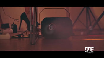 Let's get the hottie started