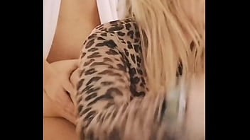 Sortudo comeu a gostosa do trabalho e vazou o video na net amador