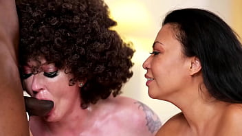 Leya falcon teaches a hot class 2 krystal davis & sir goldey