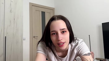 Horny babe worships my shaft before work every morning