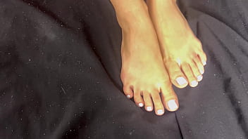 Loirinha safada fetiche com os pés