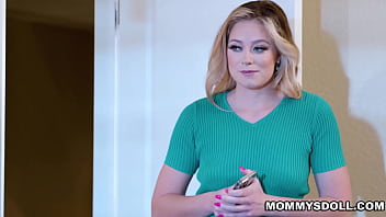 Dee williams invites her stepdaughter river lynn into the bedroom Dee williams invites her stepdaughter river lynn into the bedroom