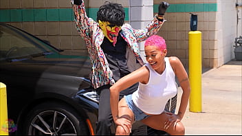 Ebony mega slut and goddess throwing ass on a clown