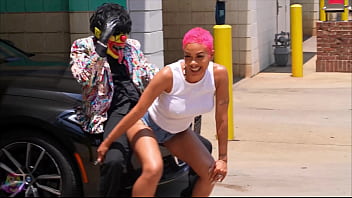 Ebony mega slut and goddess throwing ass on a clown