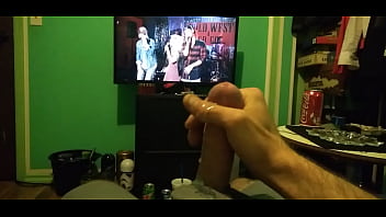 Romothefountain surprised by cum shooting everywhere