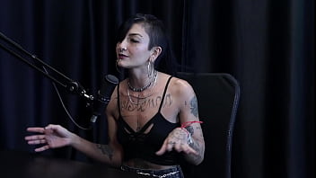 Dava aula de dança estava em tratamento para depressão consumia pornô trabalhava com produtora e a cena mais hardcore foi caroleta roots watch sheer red