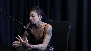 Dava aula de dança estava em tratamento para depressão consumia pornô trabalhava com produtora e a cena mais hardcore foi caroleta roots watch sheer red