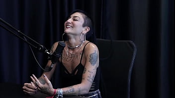 Dava aula de dança estava em tratamento para depressão consumia pornô trabalhava com produtora e a cena mais hardcore foi caroleta roots watch sheer red