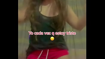 Chibola presume culo