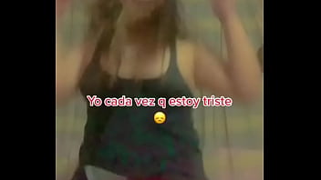 Chibola presume culo