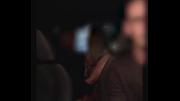 A sra moema e um bbc no estacionamento do mc e depois no carro enquanto o corno dirige