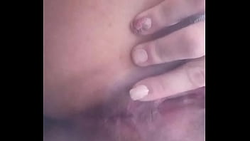 Louca pra fuder gostoso tocando a bucetinha