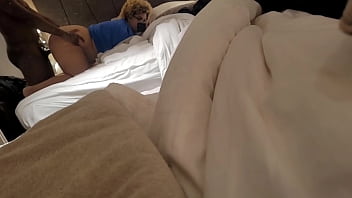 Fucking my thick girlfriend in front of the hotel mirror