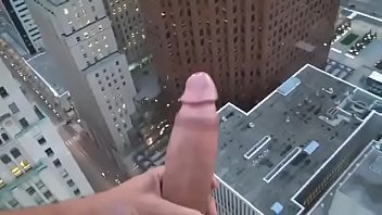Chupando irmao na cobertura do apartamento Chupando irmao na cobertura do apartamento