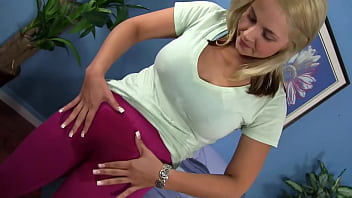 Wet pussy teen giving blowjob