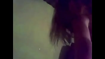 Mi ex le envia videos a otro