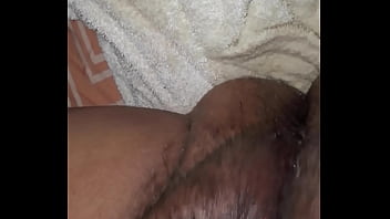 Dedeando rico mi vulva