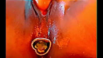 Fuck this bitch squirt like crazy