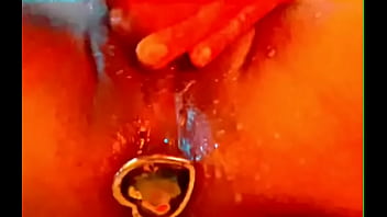 Fuck this bitch squirt like crazy