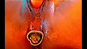 Fuck this bitch squirt like crazy