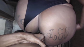 Fudendo na sauna com amante