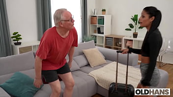 Sure your daughter can stay here for two days breiny zoe at oldhans